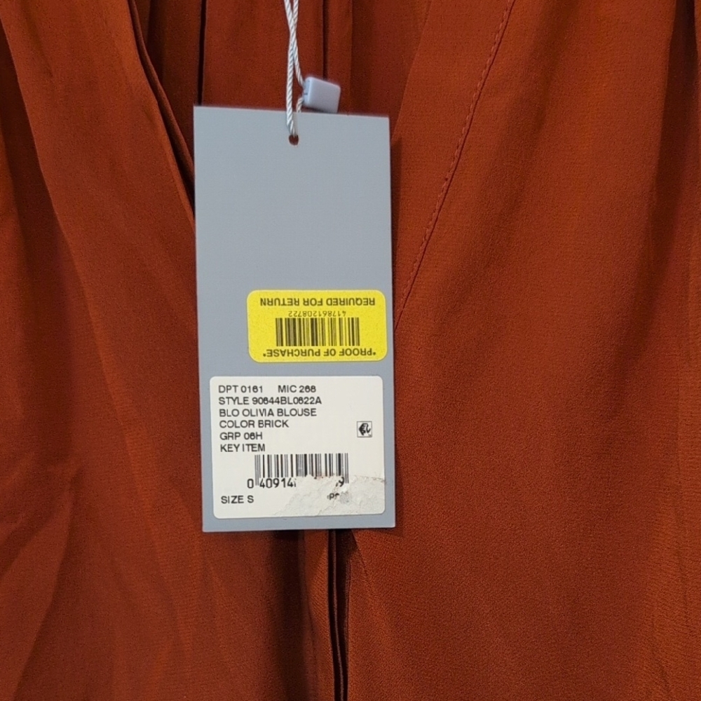 Women's Sleeveless Top in Rust - Picture 2 of 4